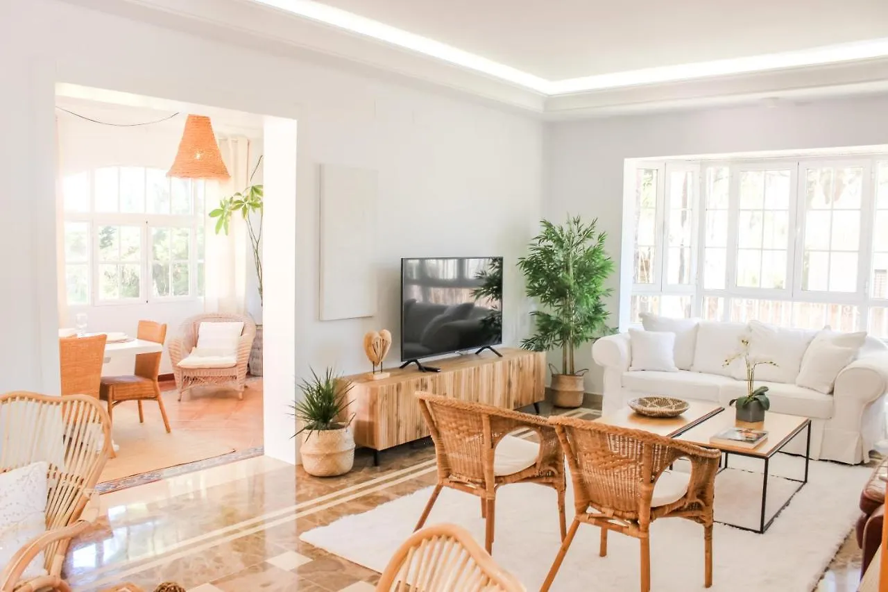 Luxury Style Villa Aurora Roche