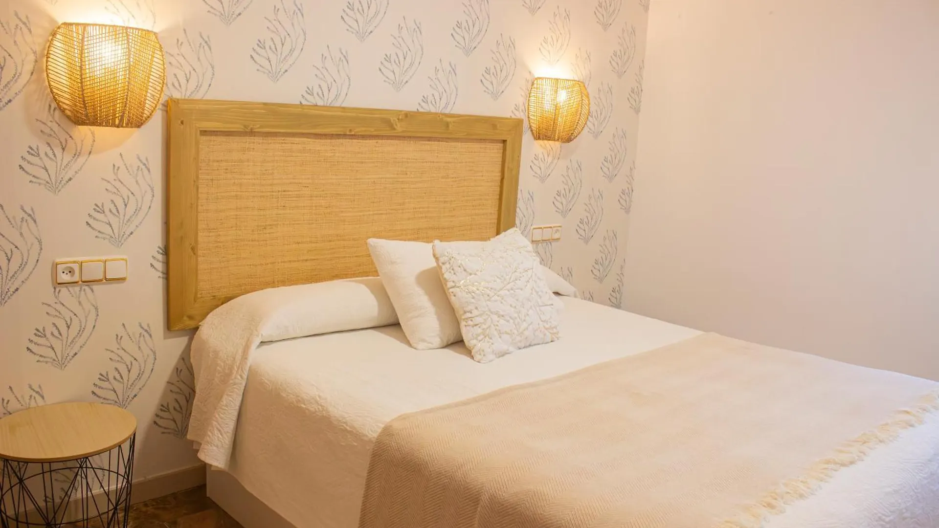 Luxury Style Villa Aurora Roche
